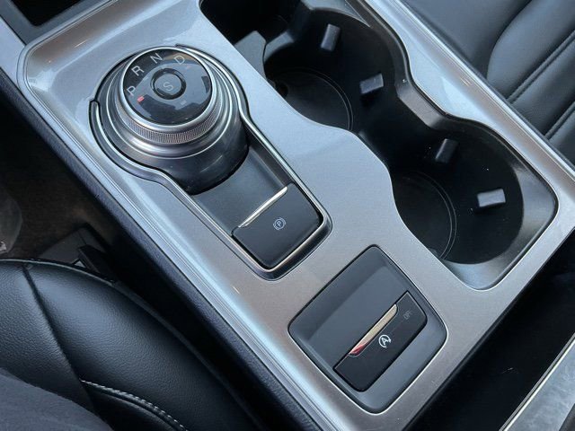 Used 2024 Ford Edge SEL image 21