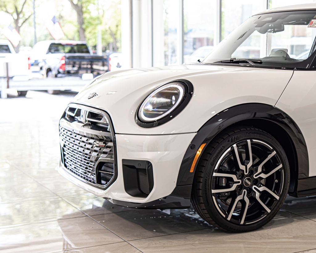 Used 2026 MINI Cooper S FWD image 4
