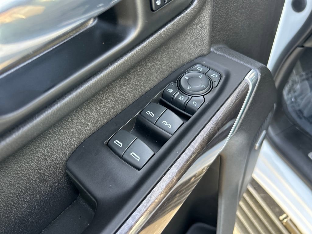 Used 2022 Chevrolet Silverado 2500 LTZ w/ LTZ Plus Package image 14