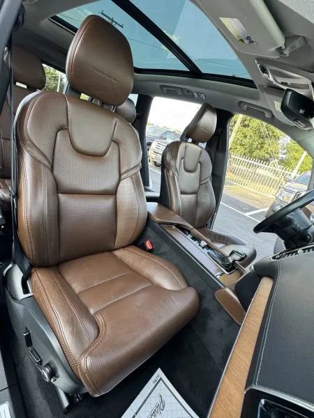 Used 2018 Volvo XC90 T6 Inscription w/ Convenience Package AWD/4WD image 22