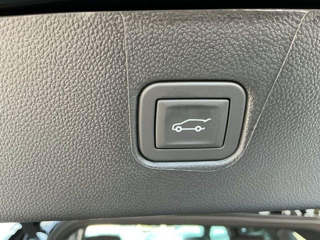 New 2025 Chevrolet Blazer RS w/ Driver Confidence II Package image 21