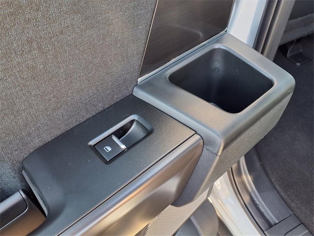 New 2025 Ford F150 Lariat w/ Equipment Group 501A Mid image 9