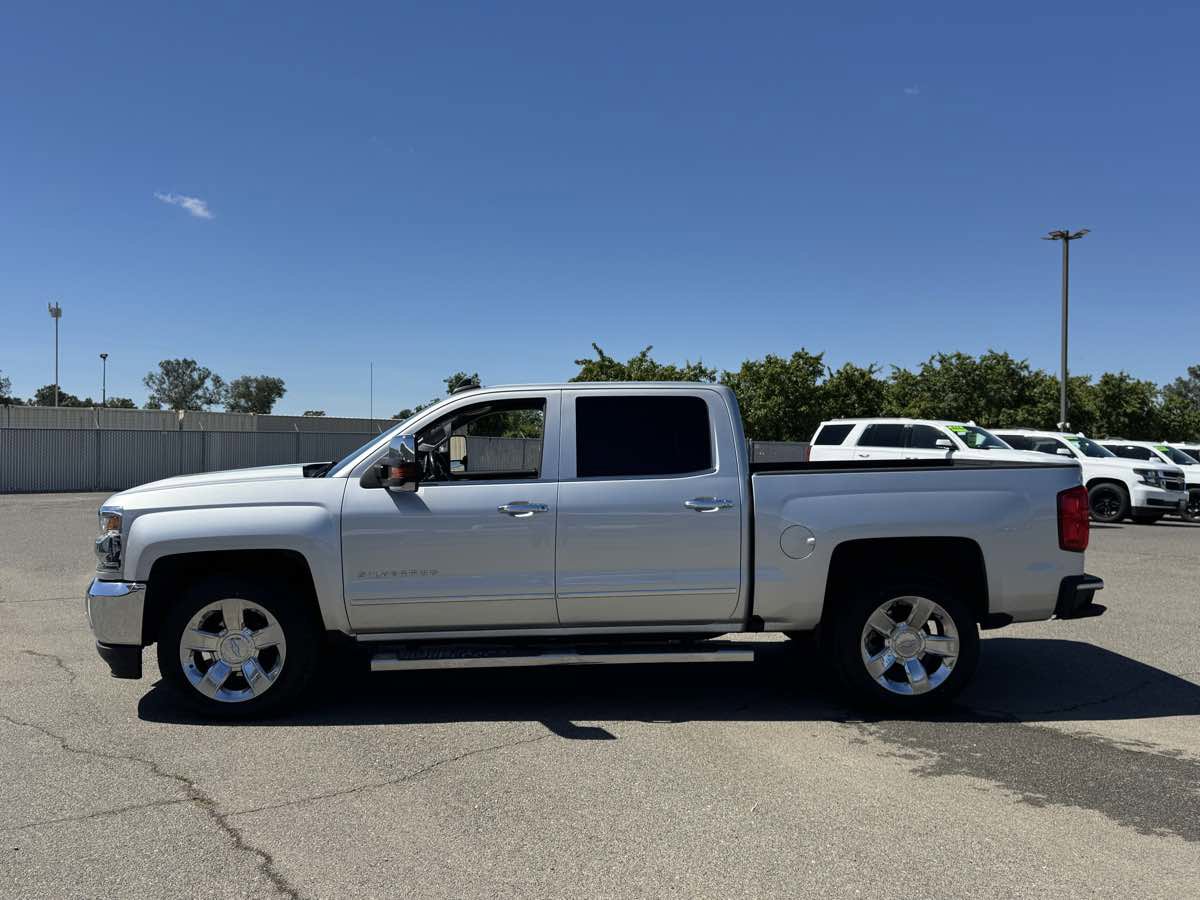 Used 2017 Chevrolet Silverado 1500 LTZ w/ LTZ Plus Package AWD/4WD image 6