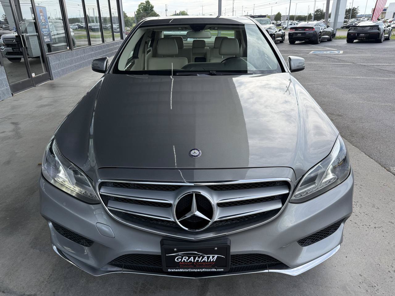 Used 2014 Mercedes-Benz E 350 4MATIC Sport image 2