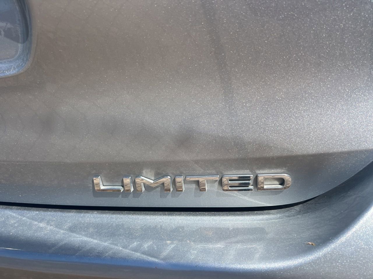 Used 2020 Toyota Highlander Limited FWD image 12