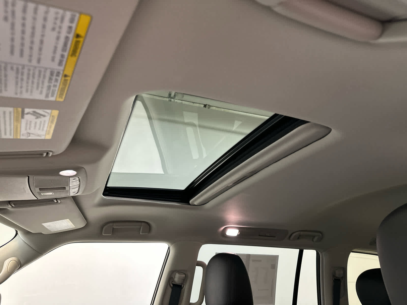 Certified 2024 Nissan Armada SL w/ Captain's Chairs Package image 5