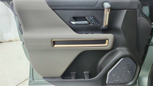 Used 2024 GMC Hummer EV 3X w/ Extreme Off-Road Package image 34