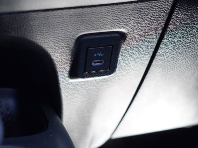 Used 2024 Toyota Corolla LE FWD image 27