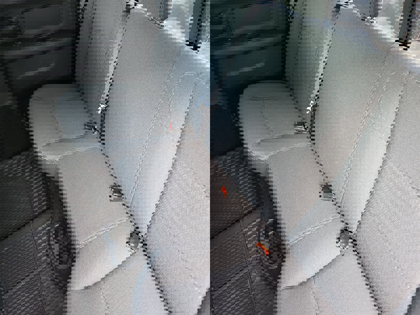 Used 2024 RAM 2500 Tradesman w/ Chrome Appearance Group image 29