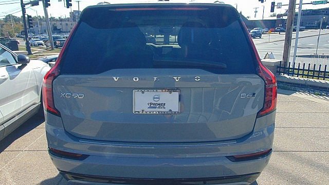 New 2026 Volvo XC90 B6 Ultra image 9
