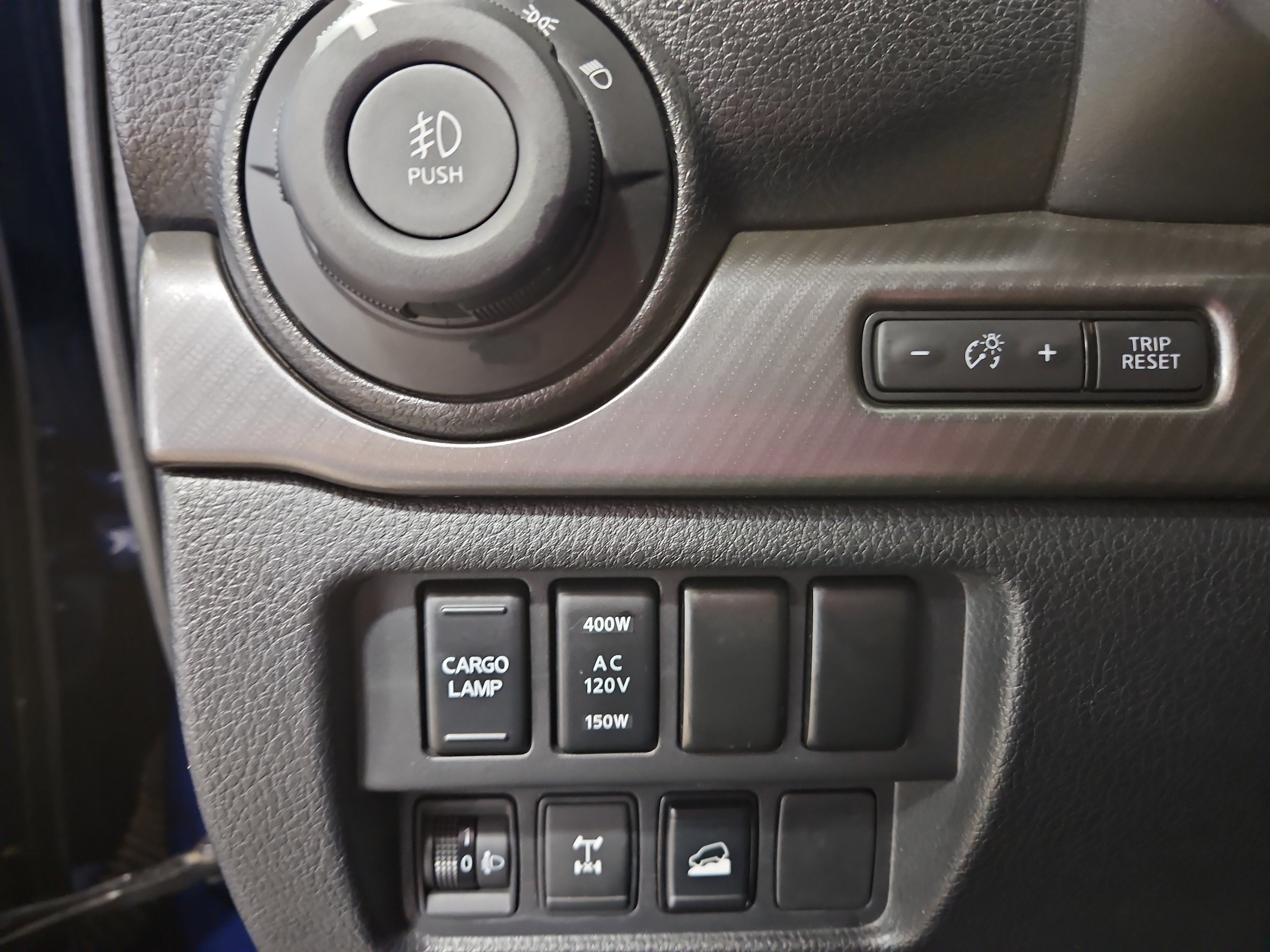 Used 2023 Nissan Titan PRO-4X w/ Pro-4x Utility Package image 19