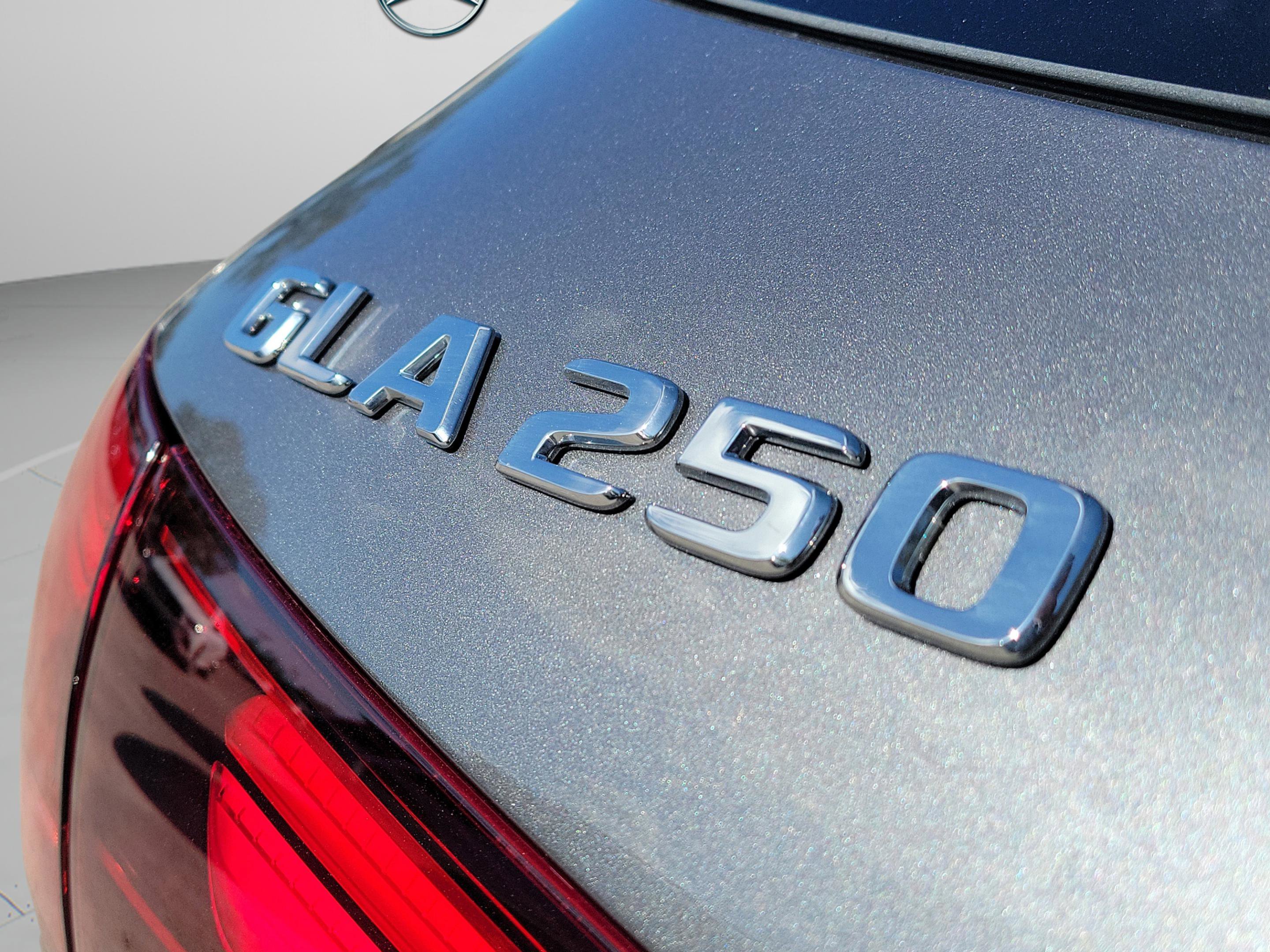 Certified 2026 Mercedes-Benz GLA 250 image 33