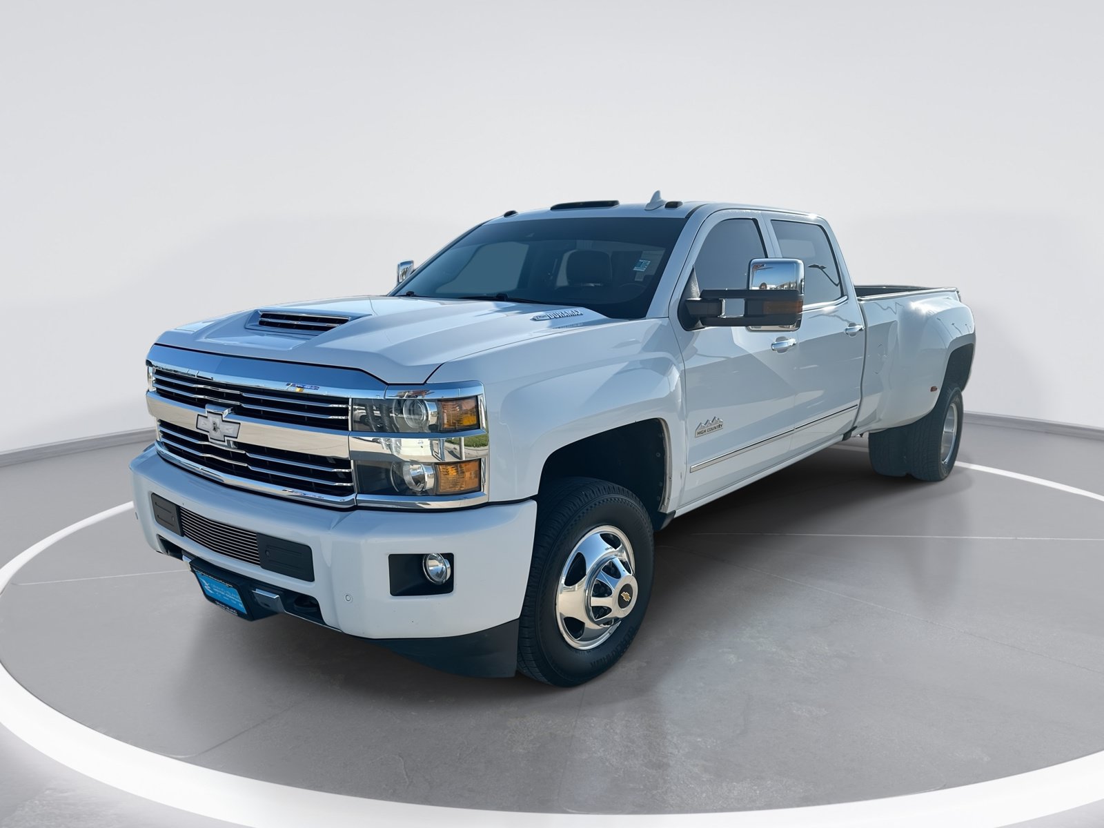 Used 2017 Chevrolet Silverado 3500 High Country AWD/4WD image 1