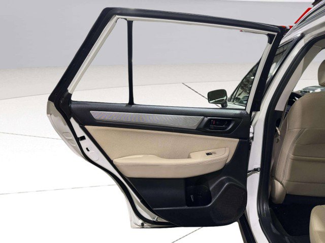 Used 2015 Subaru Outback 2.5i image 25