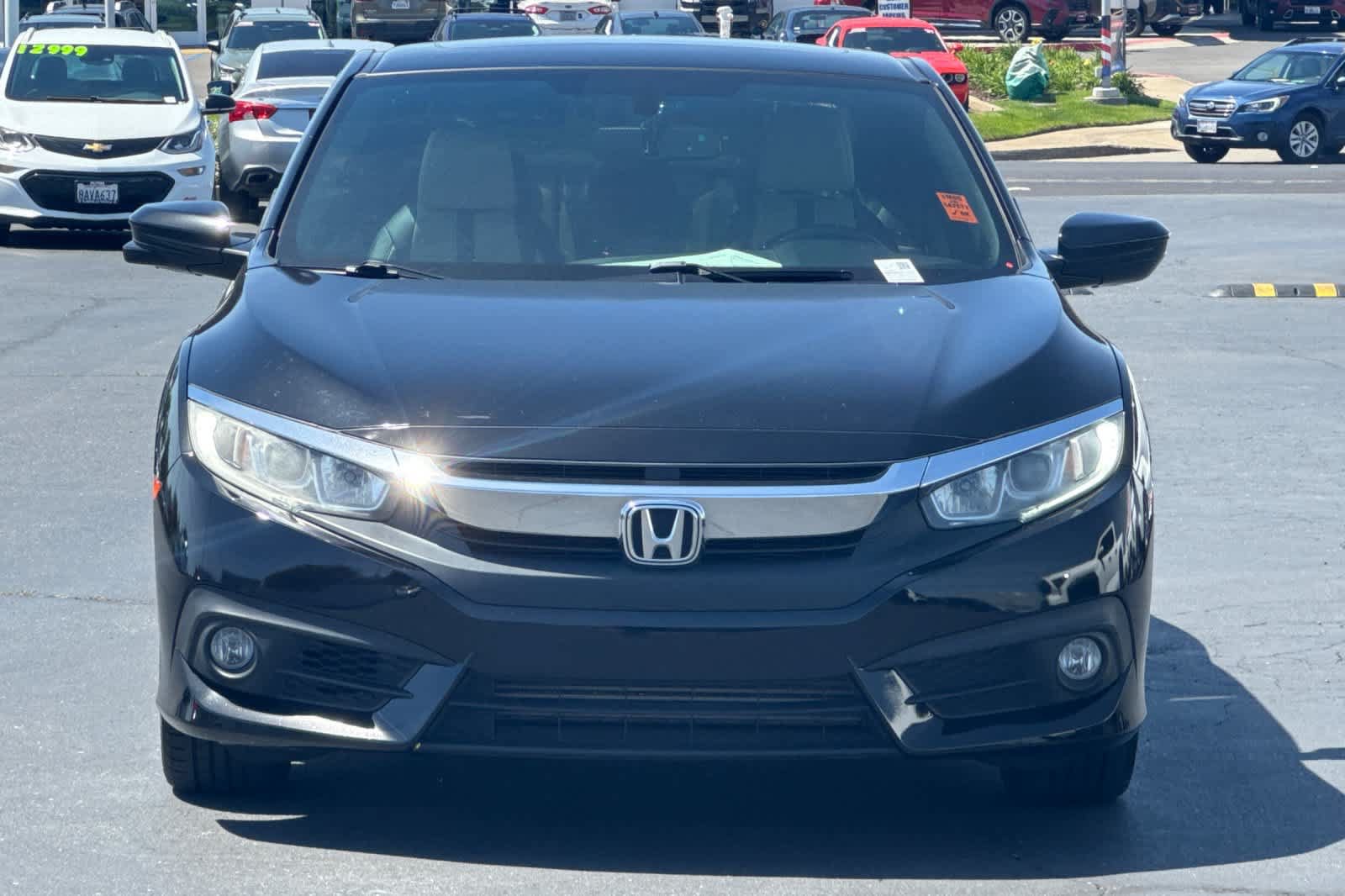 Used 2018 Honda Civic EX-L image 10