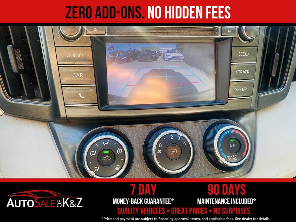 Used 2015 Toyota RAV4 LE FWD image 32
