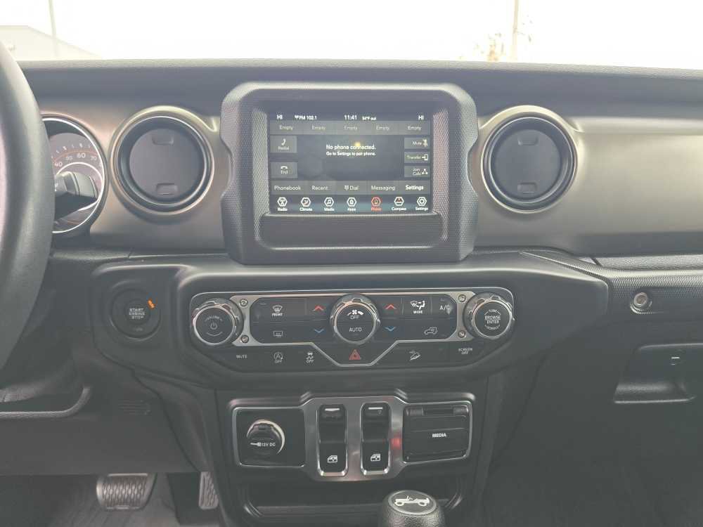 Used 2019 Jeep Wrangler Sport S image 12