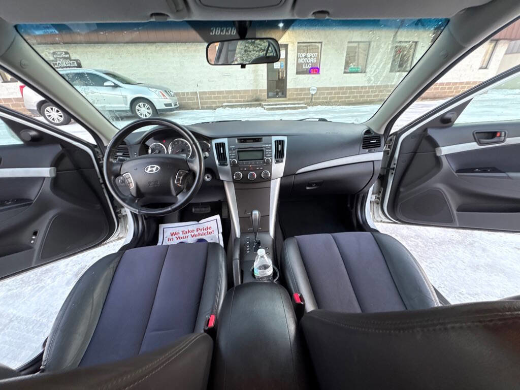 Used 2010 Hyundai Sonata SE image 13