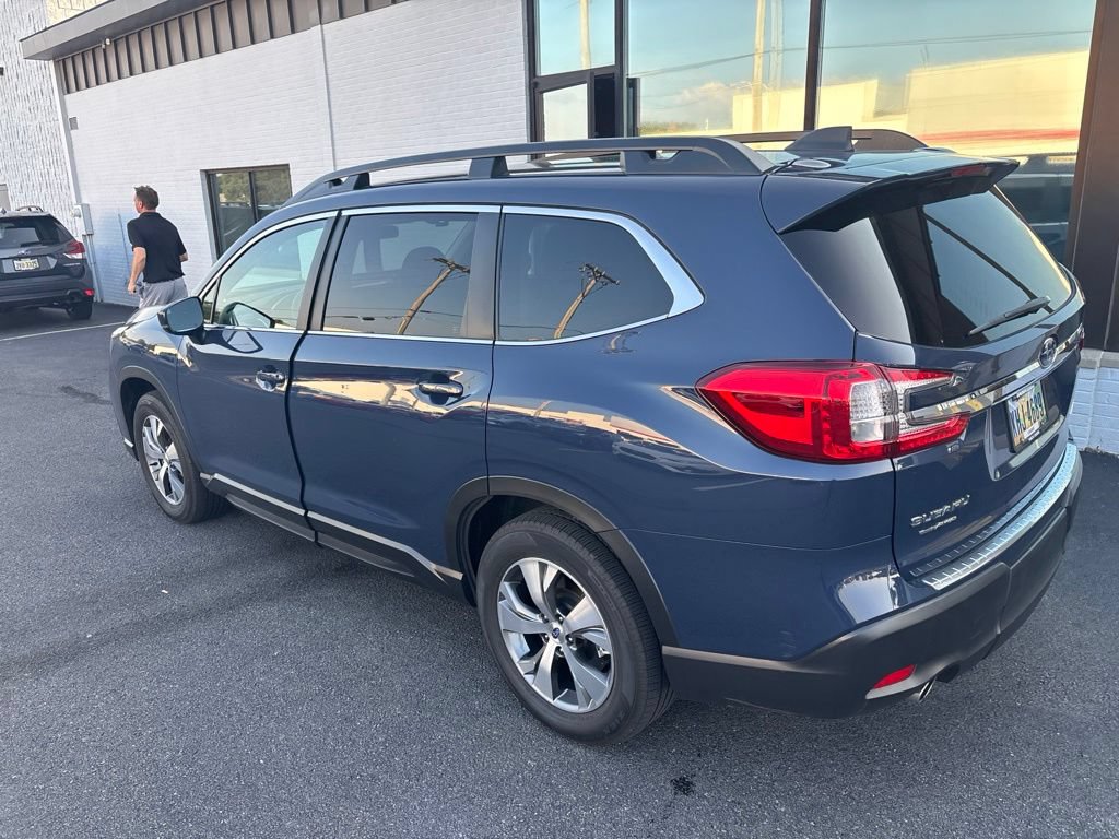 Used 2024 Subaru Ascent Premium AWD/4WD image 4