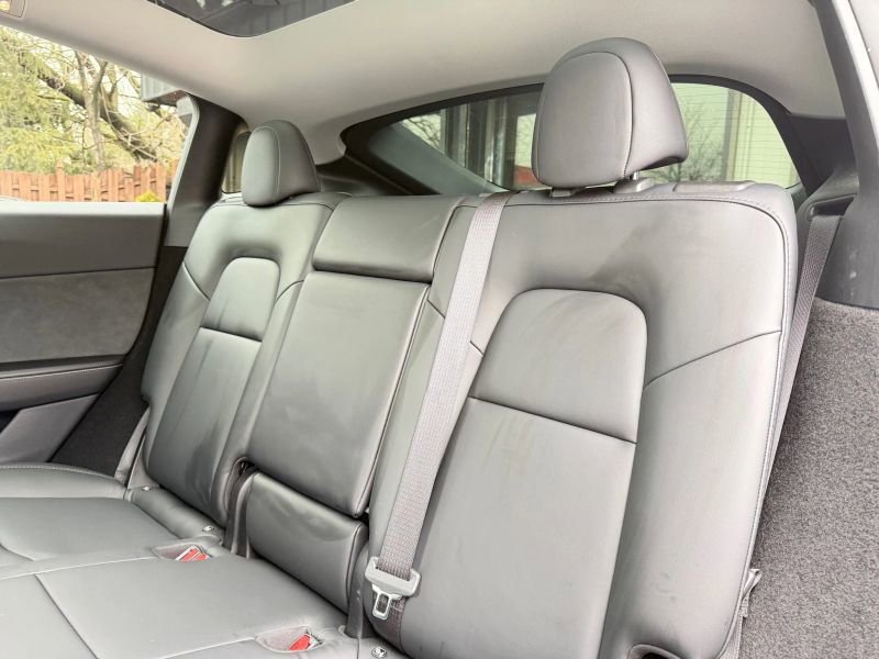 Used 2024 Tesla Model Y Long Range image 15