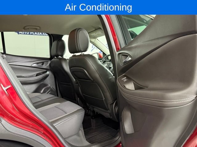 Used 2023 Buick Encore GX Preferred w/ Cold Weather Comfort Package AWD/4WD image 17