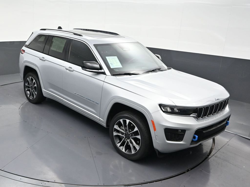 Used 2022 Jeep Grand Cherokee Overland AWD/4WD image 21