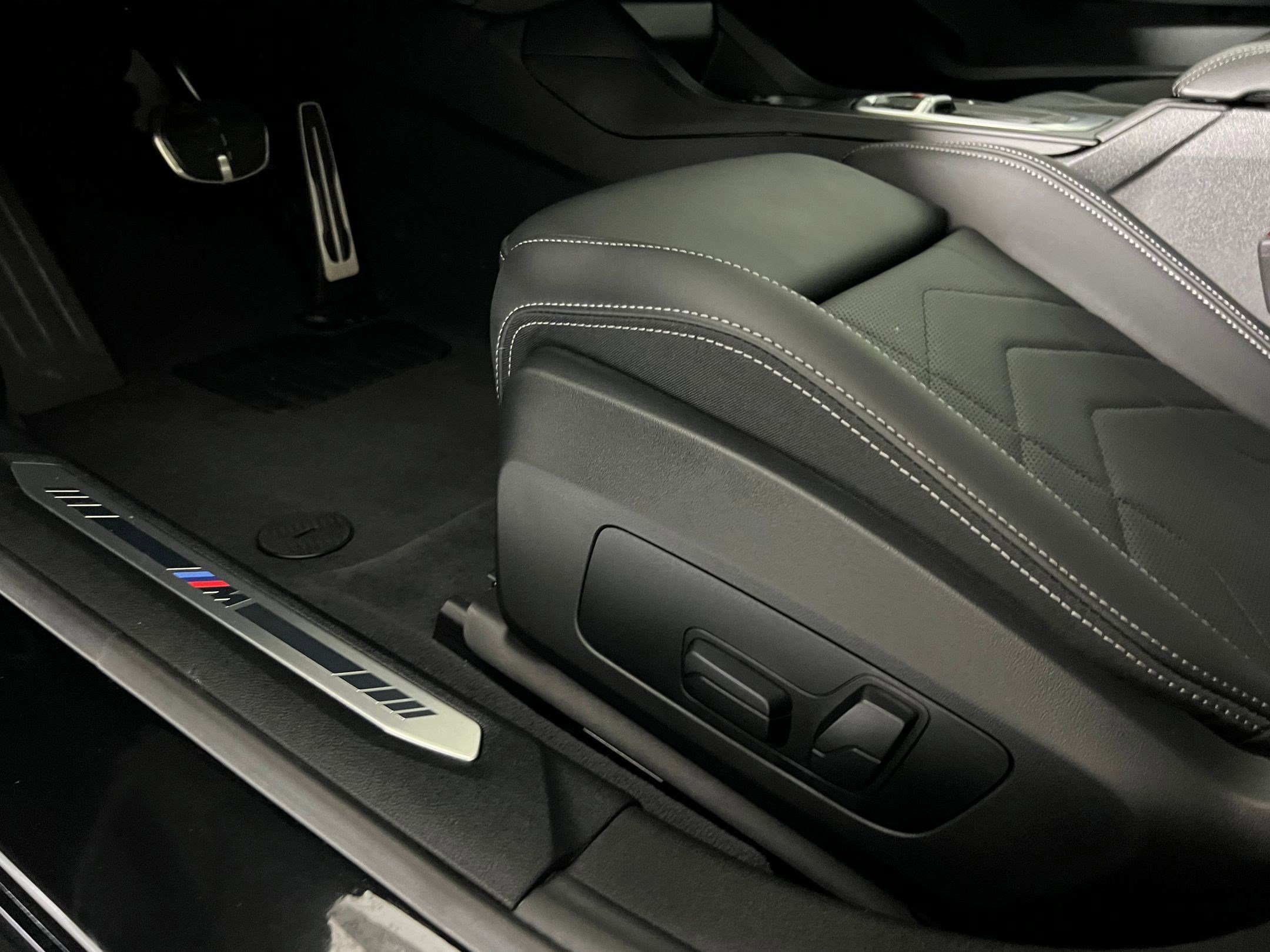 Used 2025 BMW 228i xDrive w/ Premium Package AWD/4WD image 13