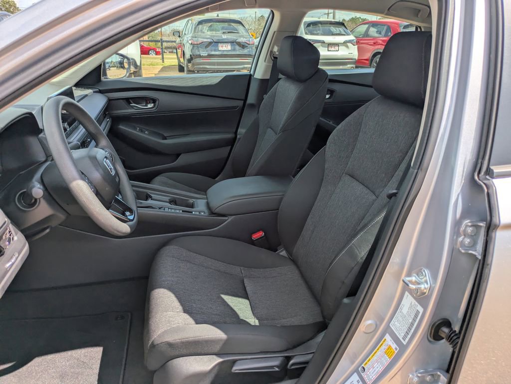 Certified 2025 Honda Accord LX image 8