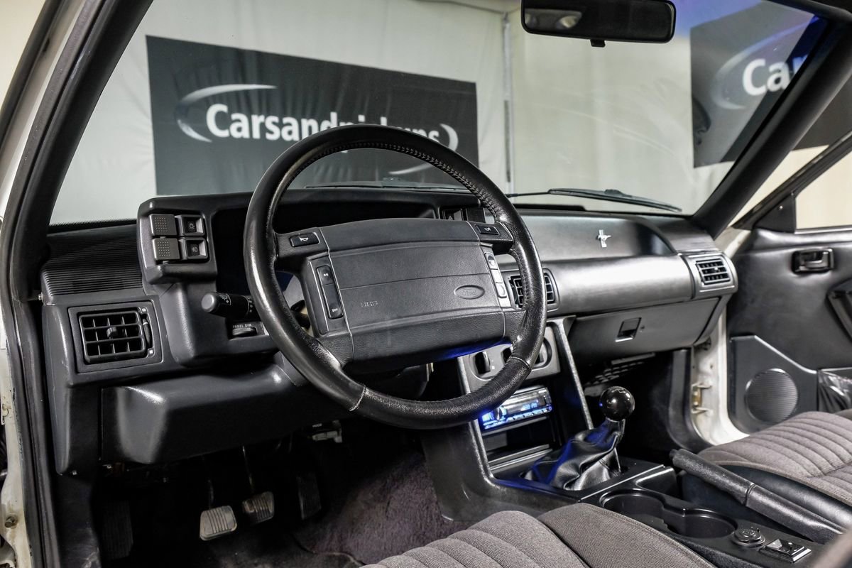 Used 1993 Ford Mustang GT image 14