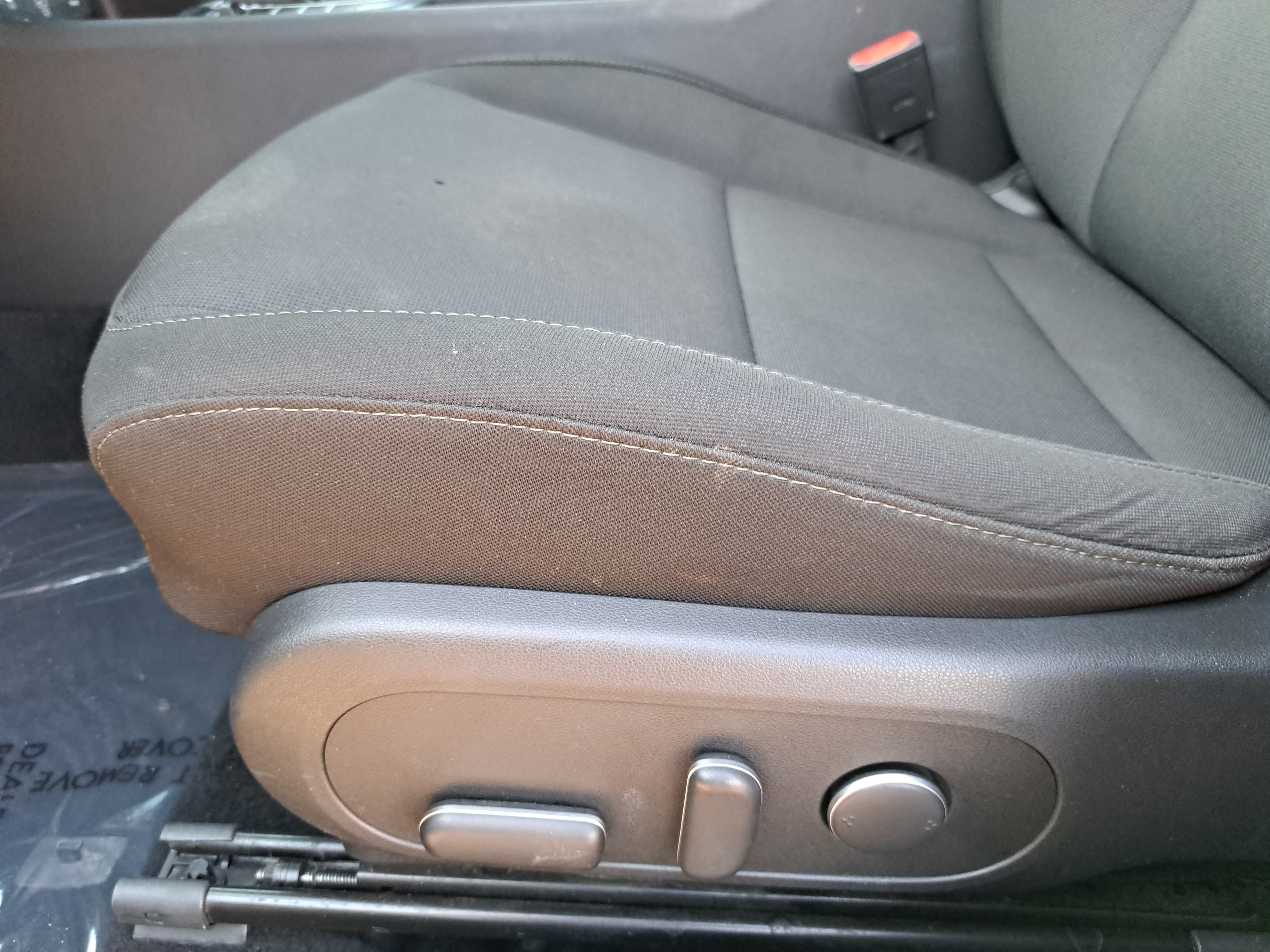 Used 2025 Hyundai Kona SEL FWD image 26
