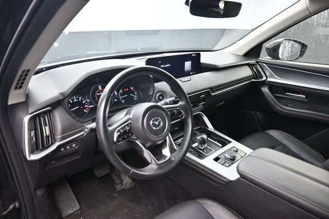 Used 2025 MAZDA CX-90 3.3 Turbo w/ Preferred Package AWD/4WD image 13
