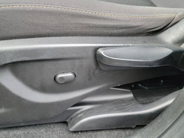 Used 2020 Chevrolet Trax LT FWD image 9