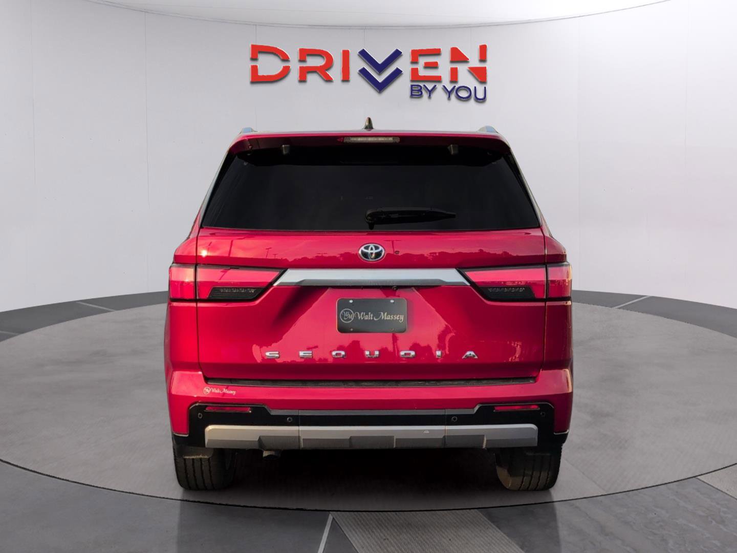 Used 2023 Toyota Sequoia Capstone image 4