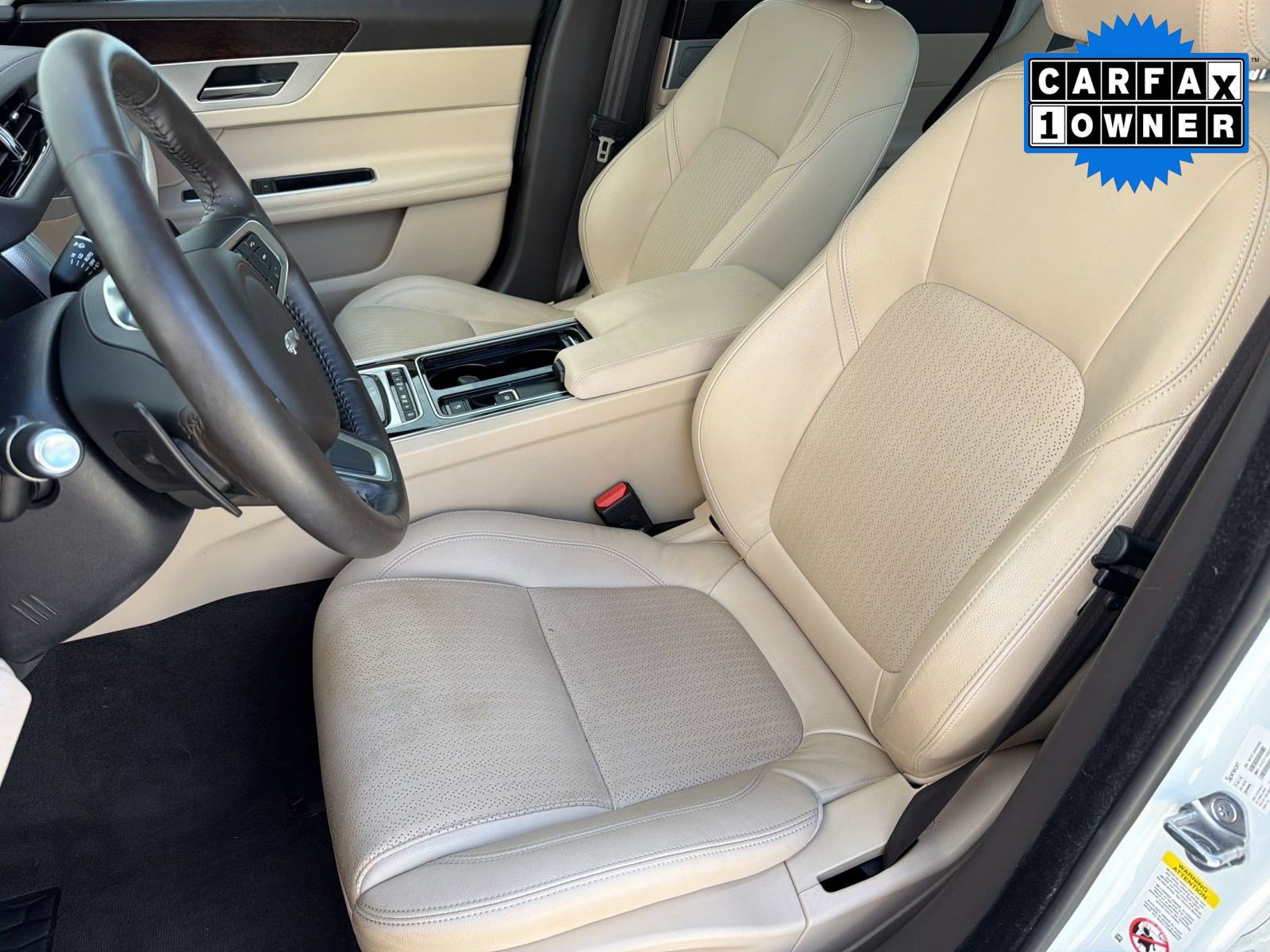 Used 2020 Jaguar XF Prestige AWD/4WD image 5