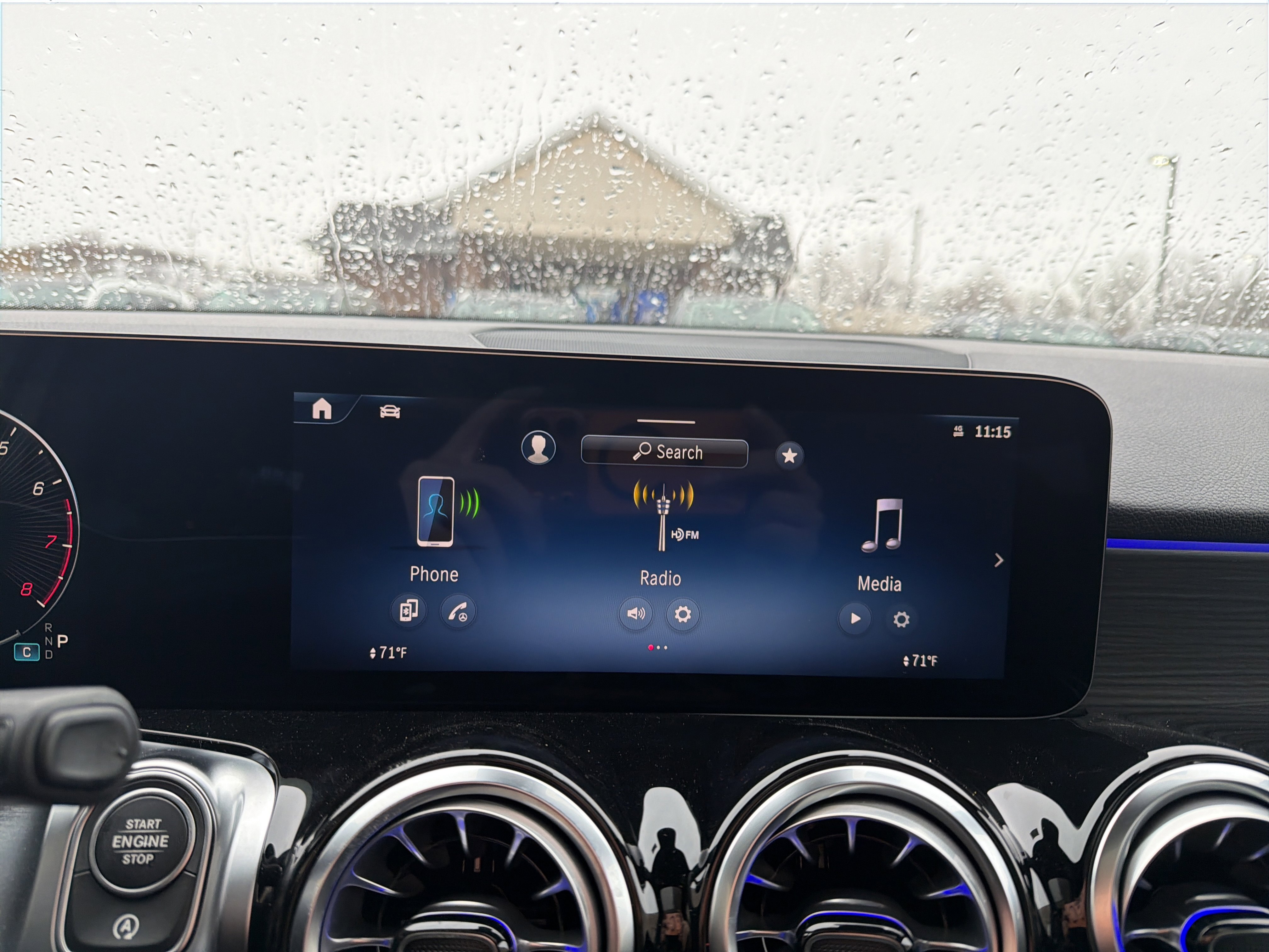 New 2026 Mercedes-Benz GLB 250 4MATIC image 20