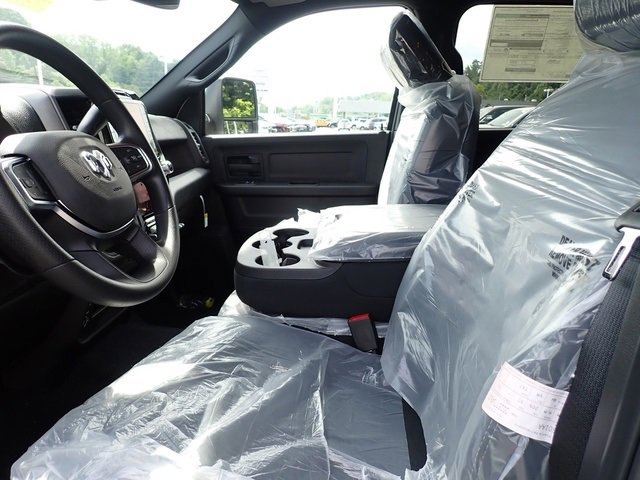 New 2025 RAM 2500 Tradesman image 13