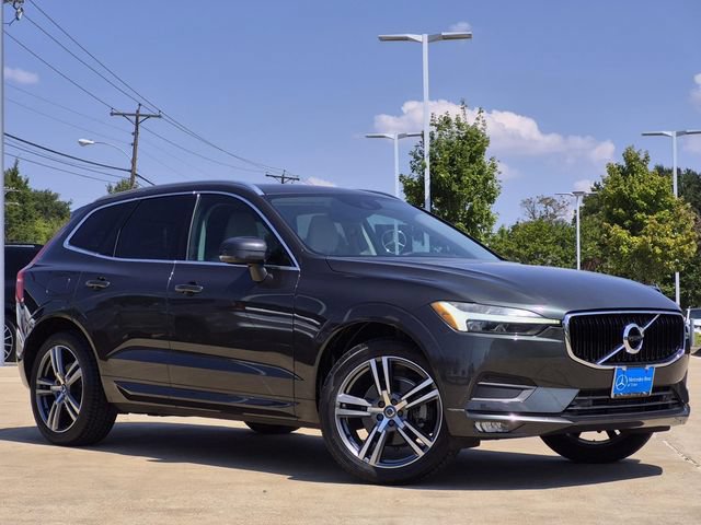 Used 2021 Volvo XC60 T5 Momentum w/ Premium Package