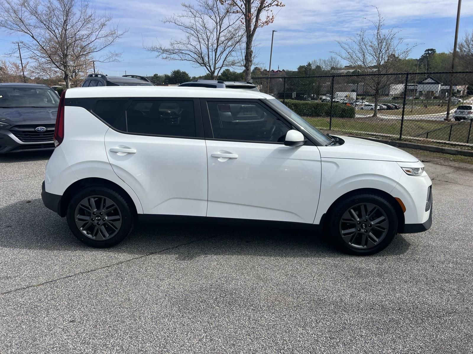 Used 2021 Kia Soul S image 8