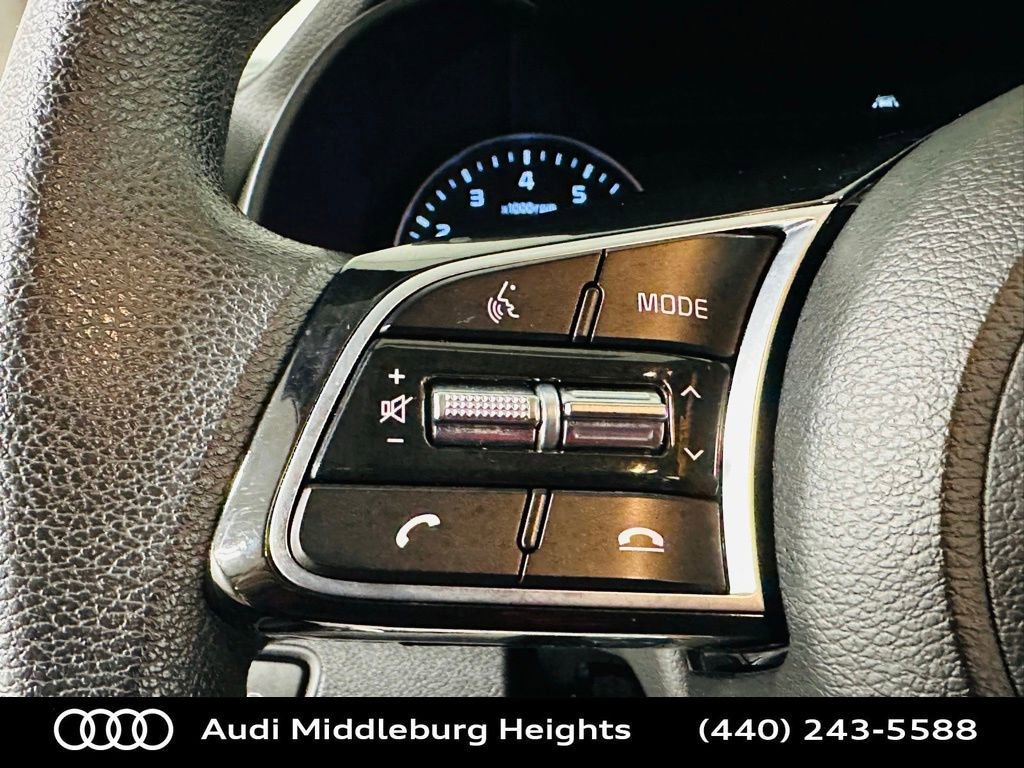 Used 2020 Kia Forte LXS image 16