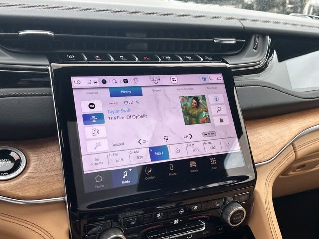 Used 2024 Jeep Grand Cherokee L Summit image 35