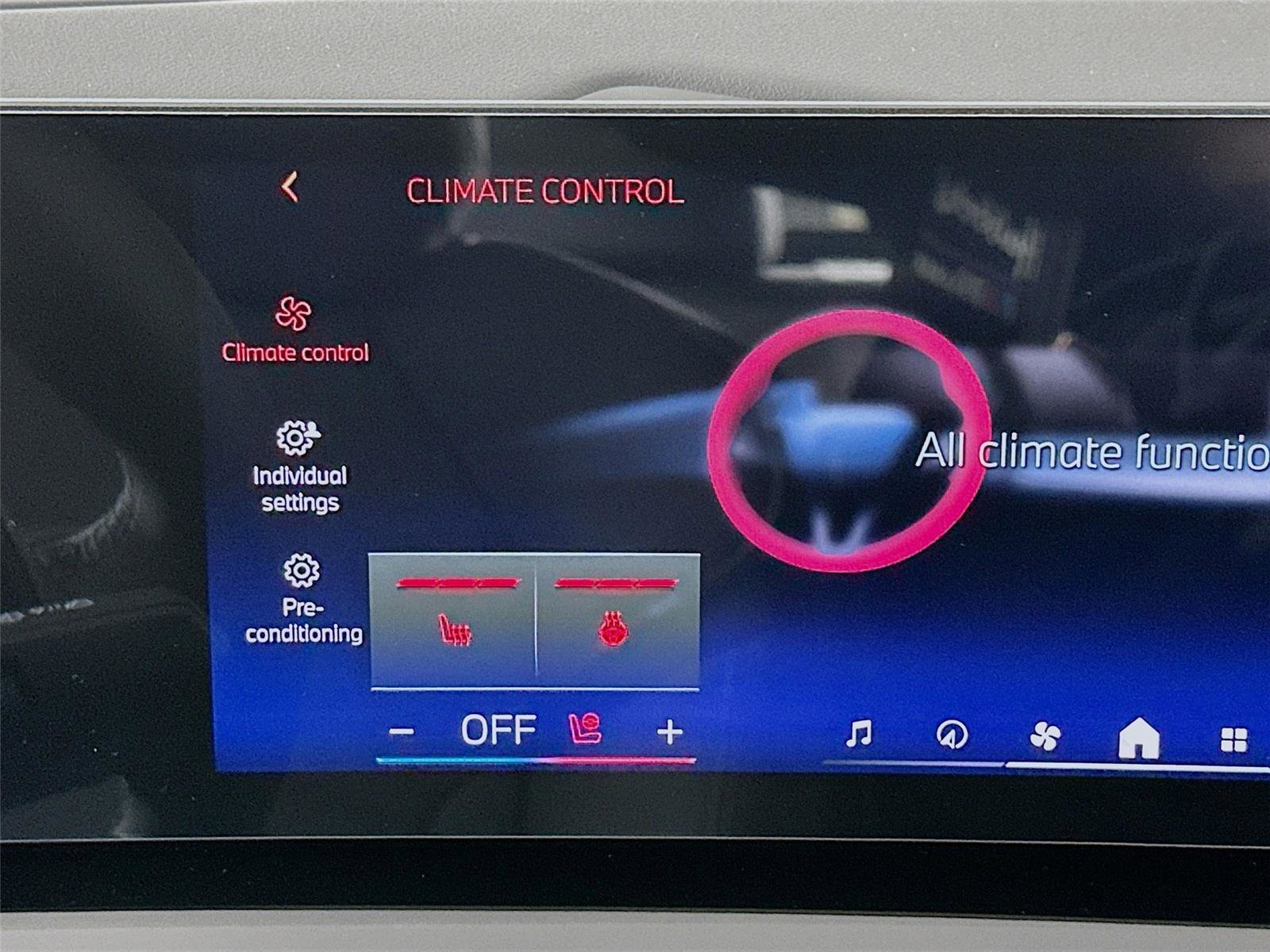 New 2026 BMW 550e xDrive image 21