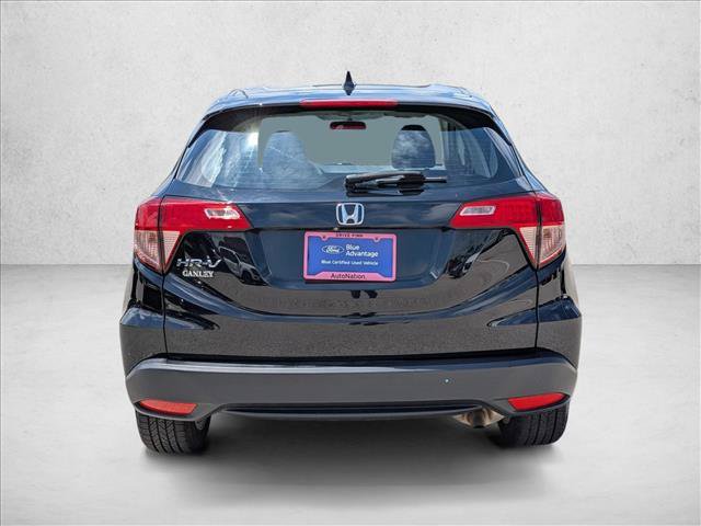 Used 2017 Honda HR-V LX image 6