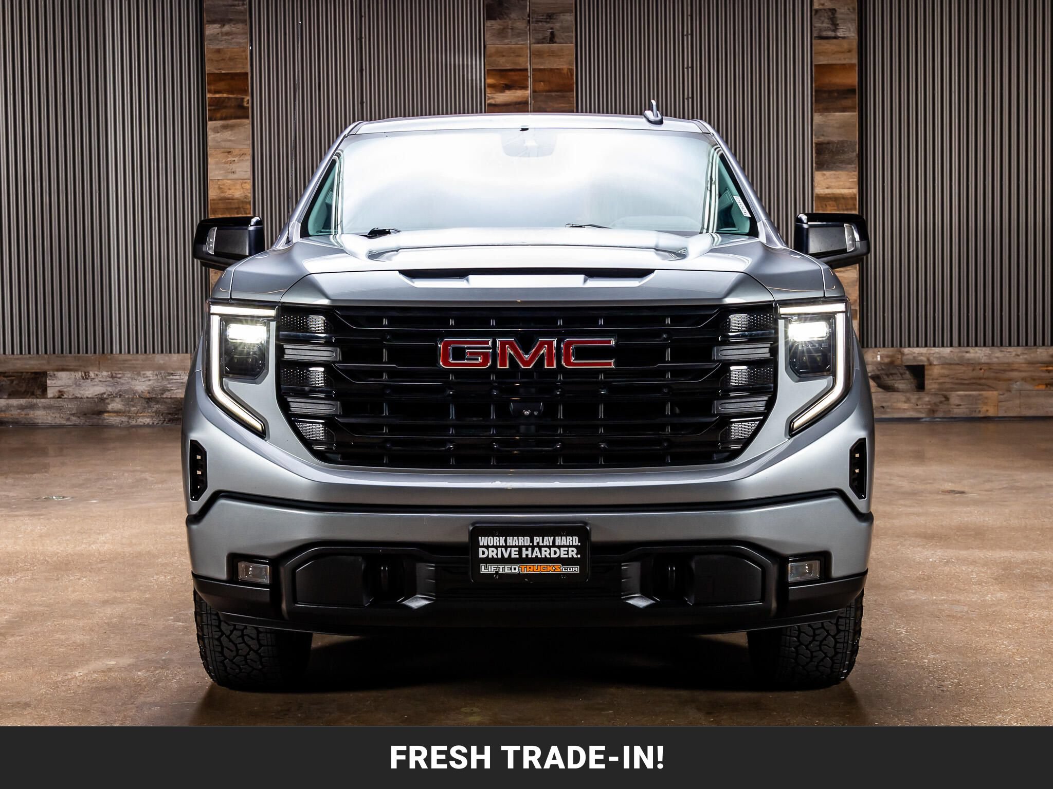 Used 2023 GMC Sierra 1500 Elevation w/ Elevation Premium Package AWD/4WD image 3