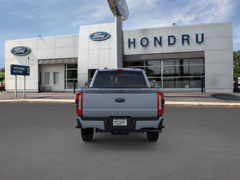 New 2026 Ford F250 Lariat w/ Black Appearance Package image 5