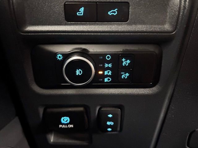 Used 2022 Ford Expedition Limited image 38