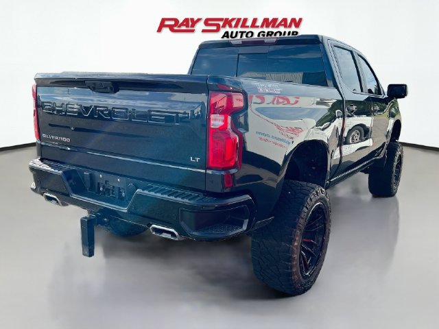 Used 2024 Chevrolet Silverado 1500 LT Trail Boss w/ Convenience Package II AWD/4WD image 7