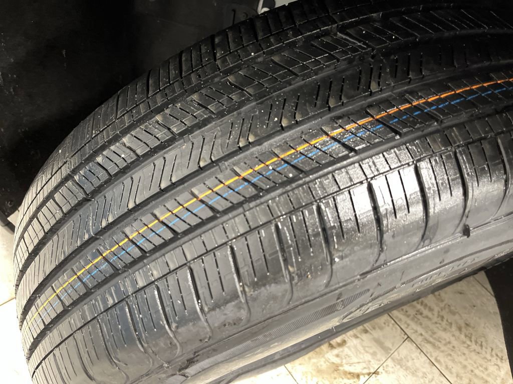 Used 2019 Chevrolet Traverse LT w/ LPO, Floor Liner Package image 39