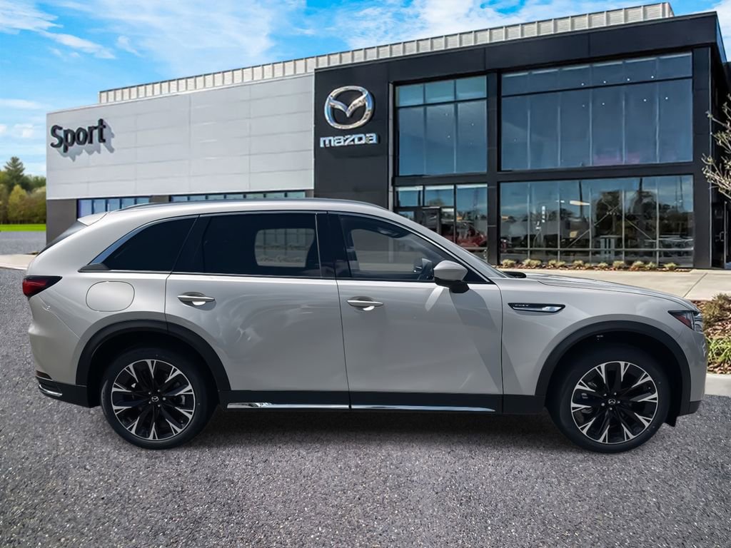 New 2025 MAZDA CX-90 Plug-In Hybrid w/ Premium Plus image 2