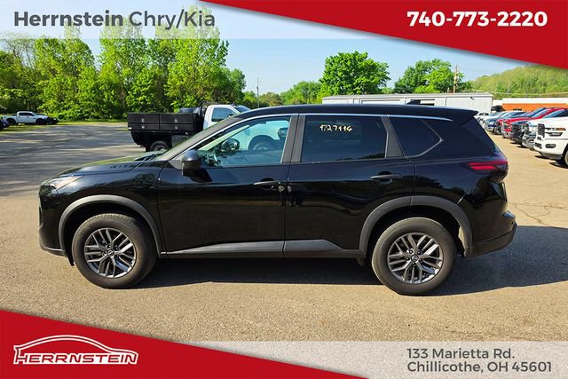 Used 2024 Nissan Rogue S AWD/4WD image 4