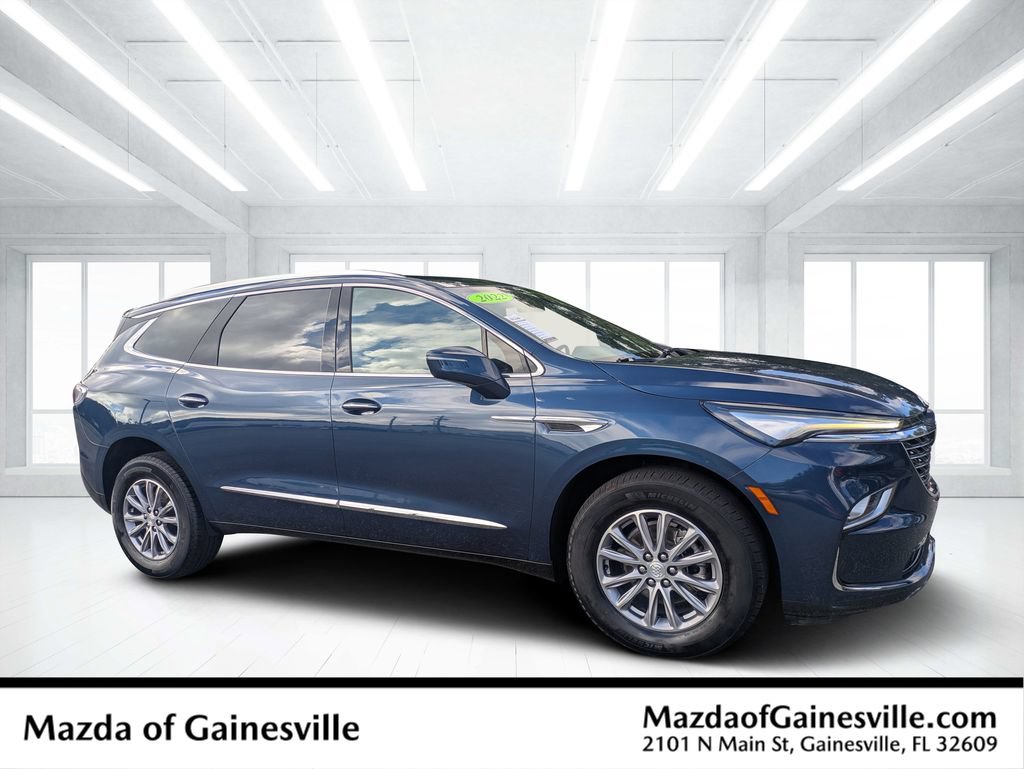 Used 2022 Buick Enclave Essence AWD/4WD image 1